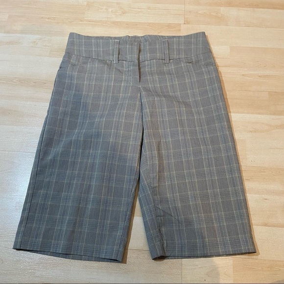 Beechers Brook plaid shorts capris in size 2 - Picture 1 of 7